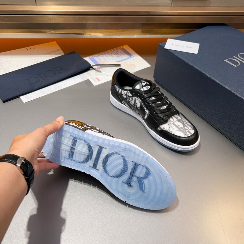 Christian Dior Sneakers